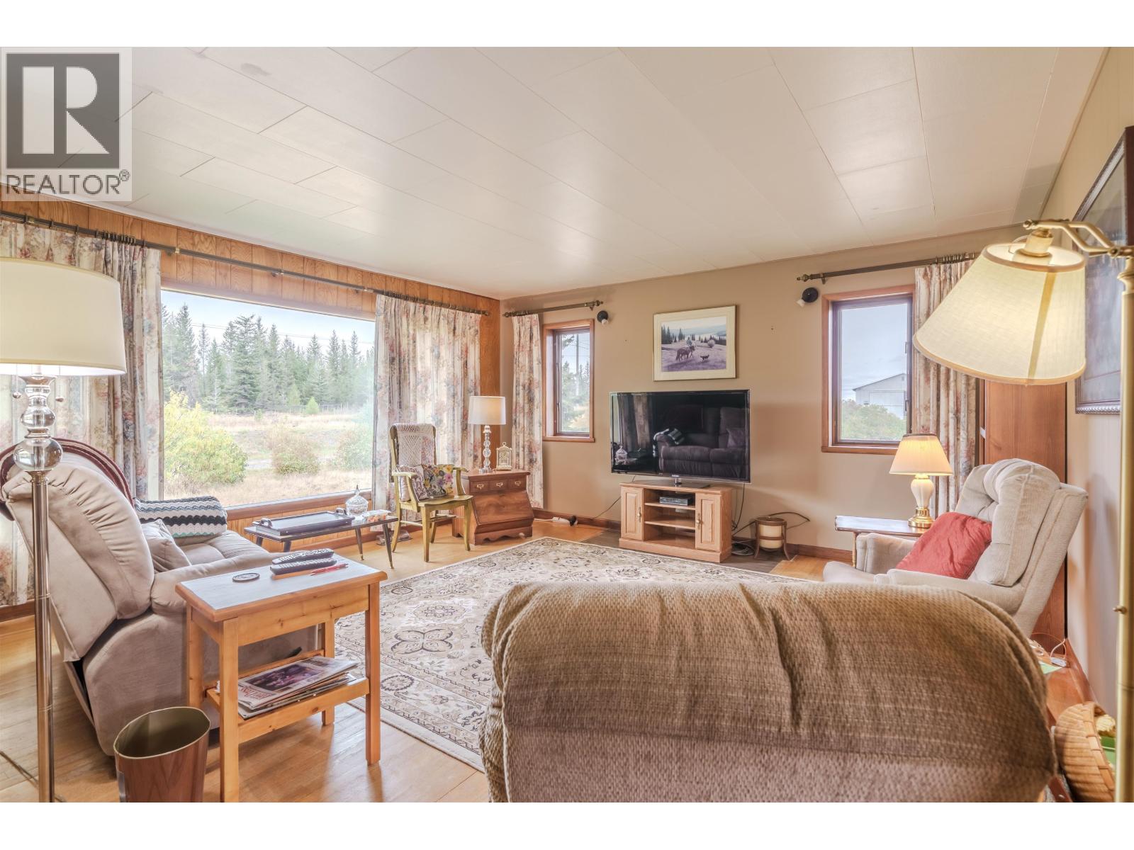 1208 CARIBOO 97 HIGHWAY - 13