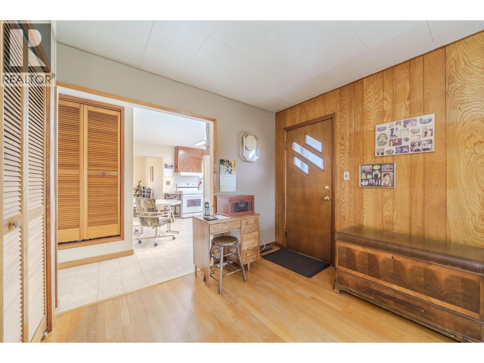 1208 CARIBOO 97 HIGHWAY - 17