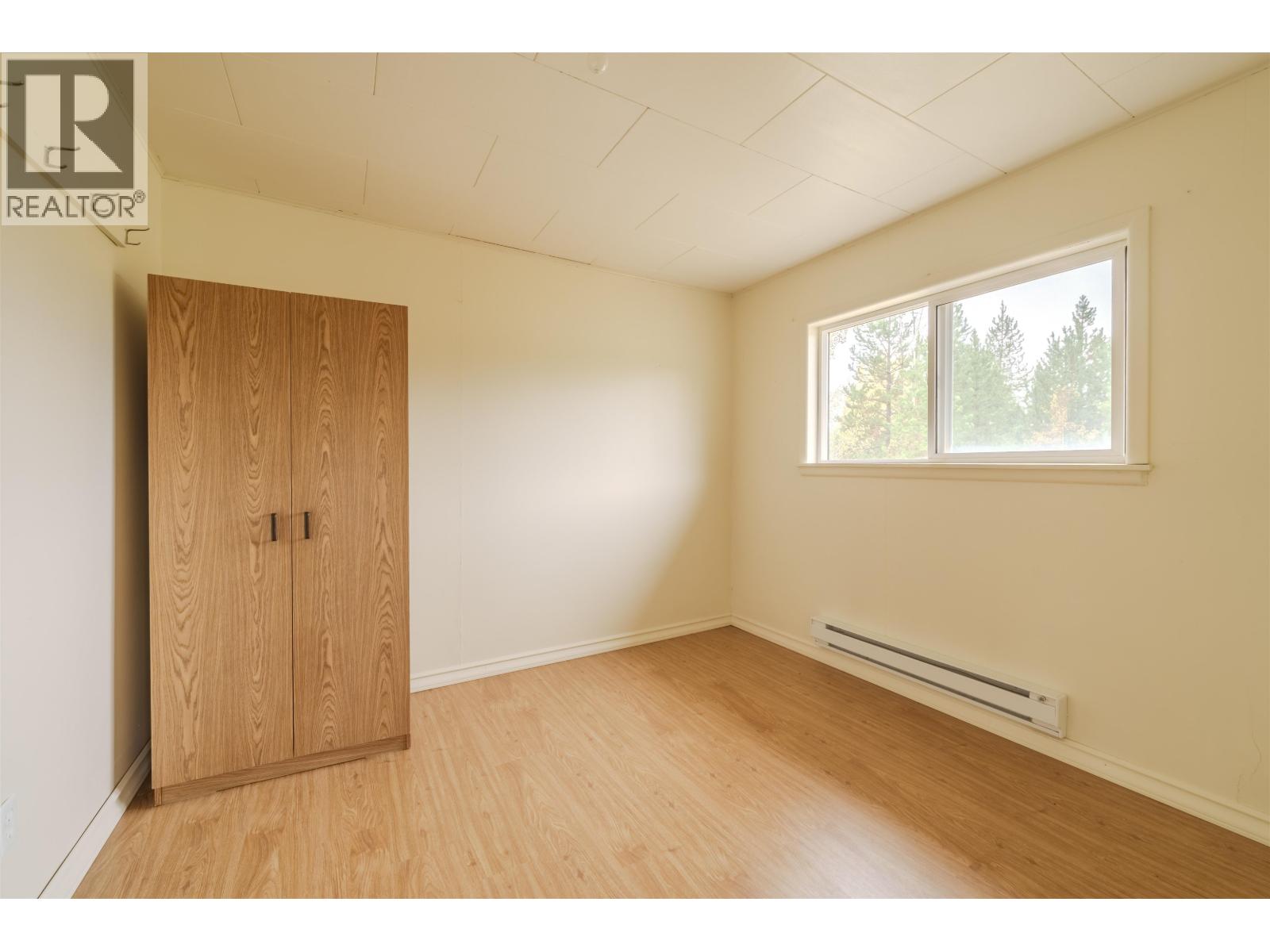 1208 CARIBOO 97 HIGHWAY - 23