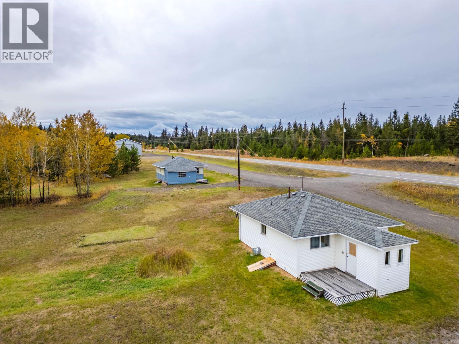 1208 CARIBOO 97 HIGHWAY - 4
