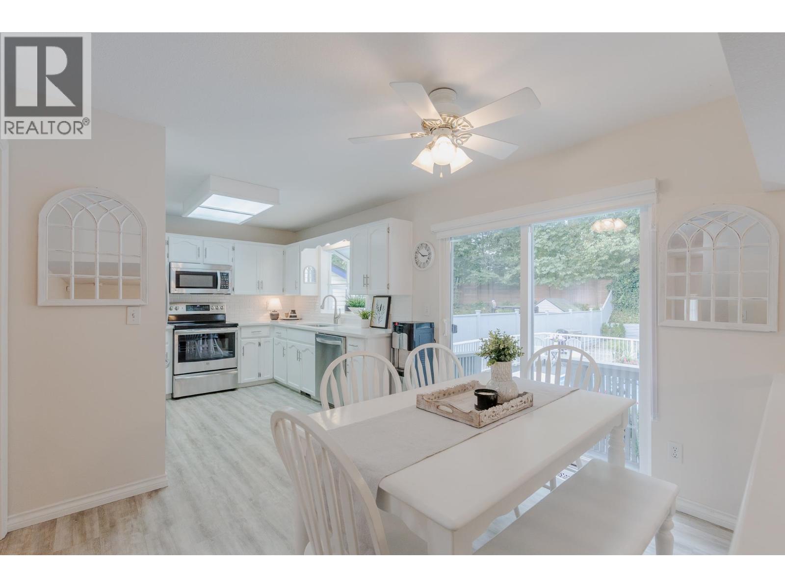 19595 SOMERSET DRIVE, Pitt Meadows