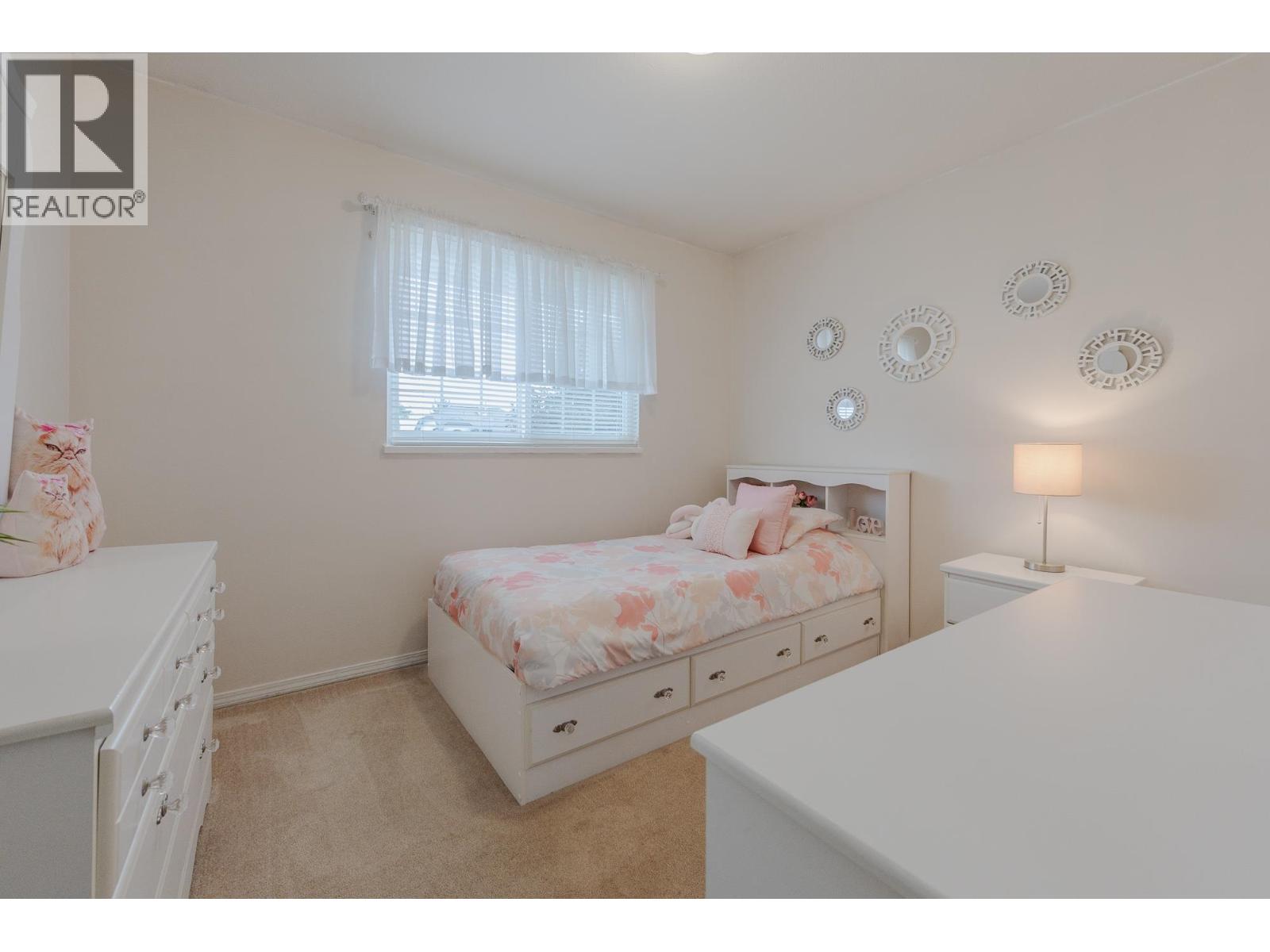 19595 SOMERSET DRIVE, Pitt Meadows