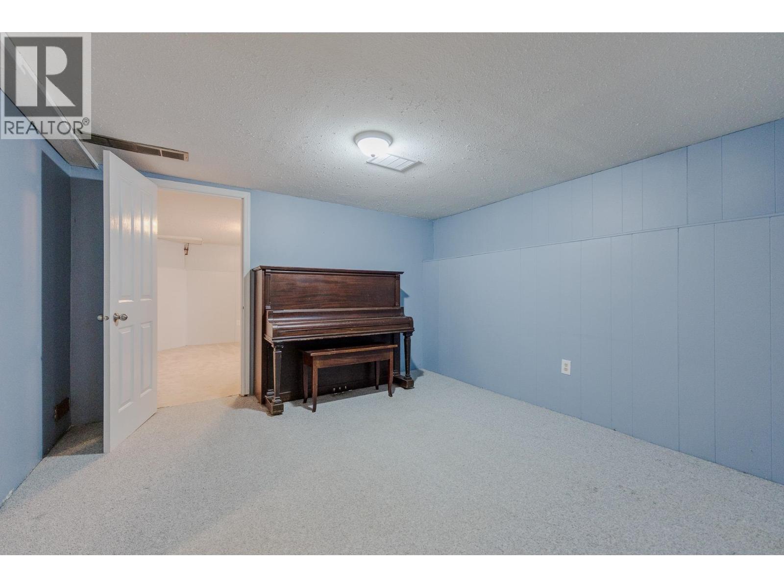 19595 SOMERSET DRIVE, Pitt Meadows