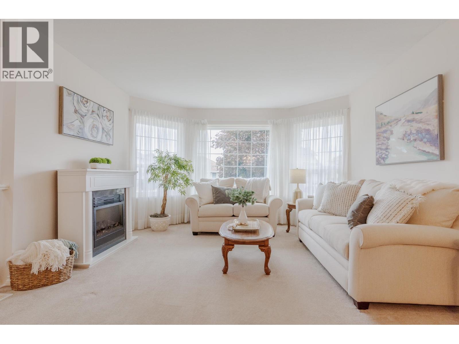 19595 SOMERSET DRIVE, Pitt Meadows