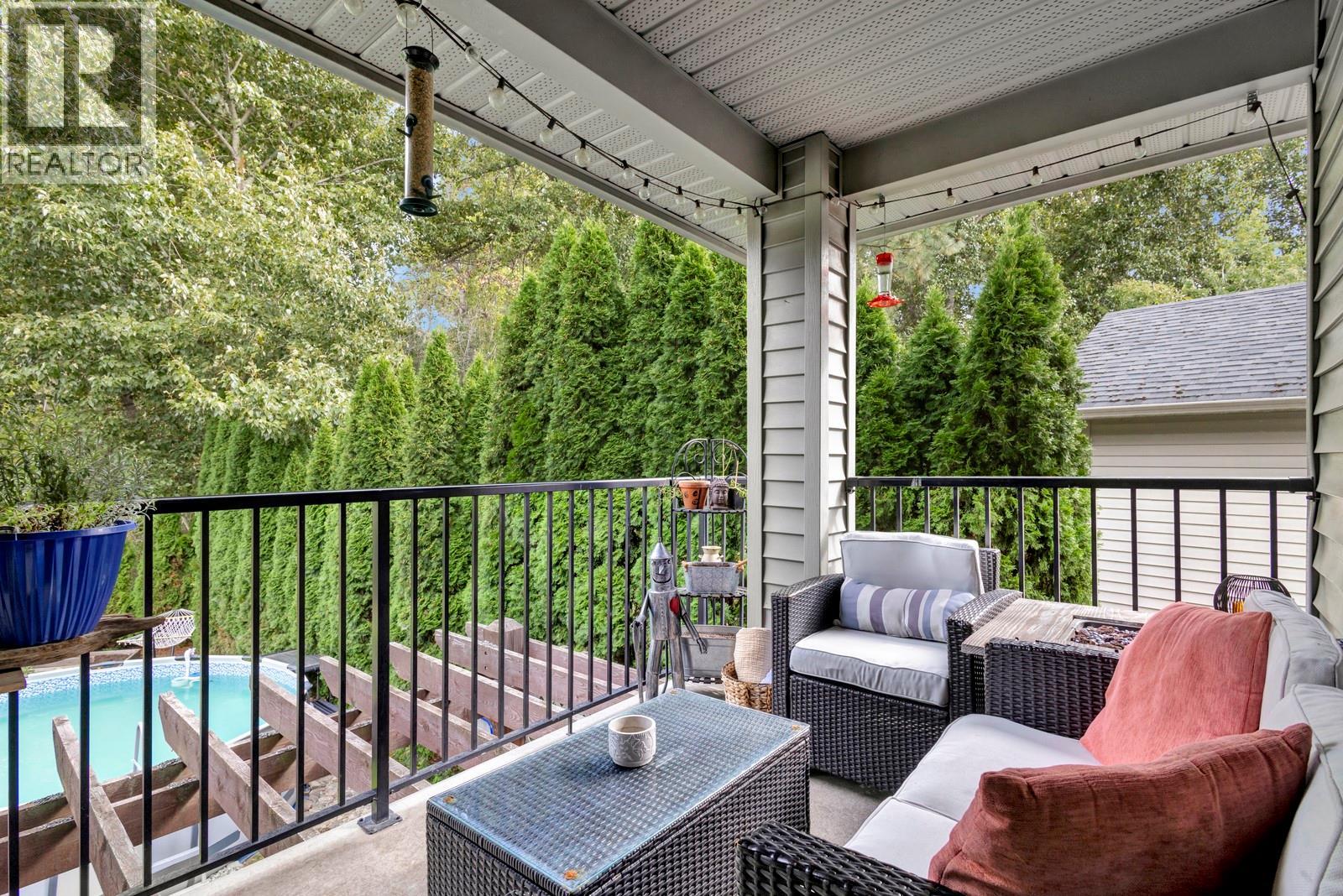  3477 Creekview Crescent, West Kelowna