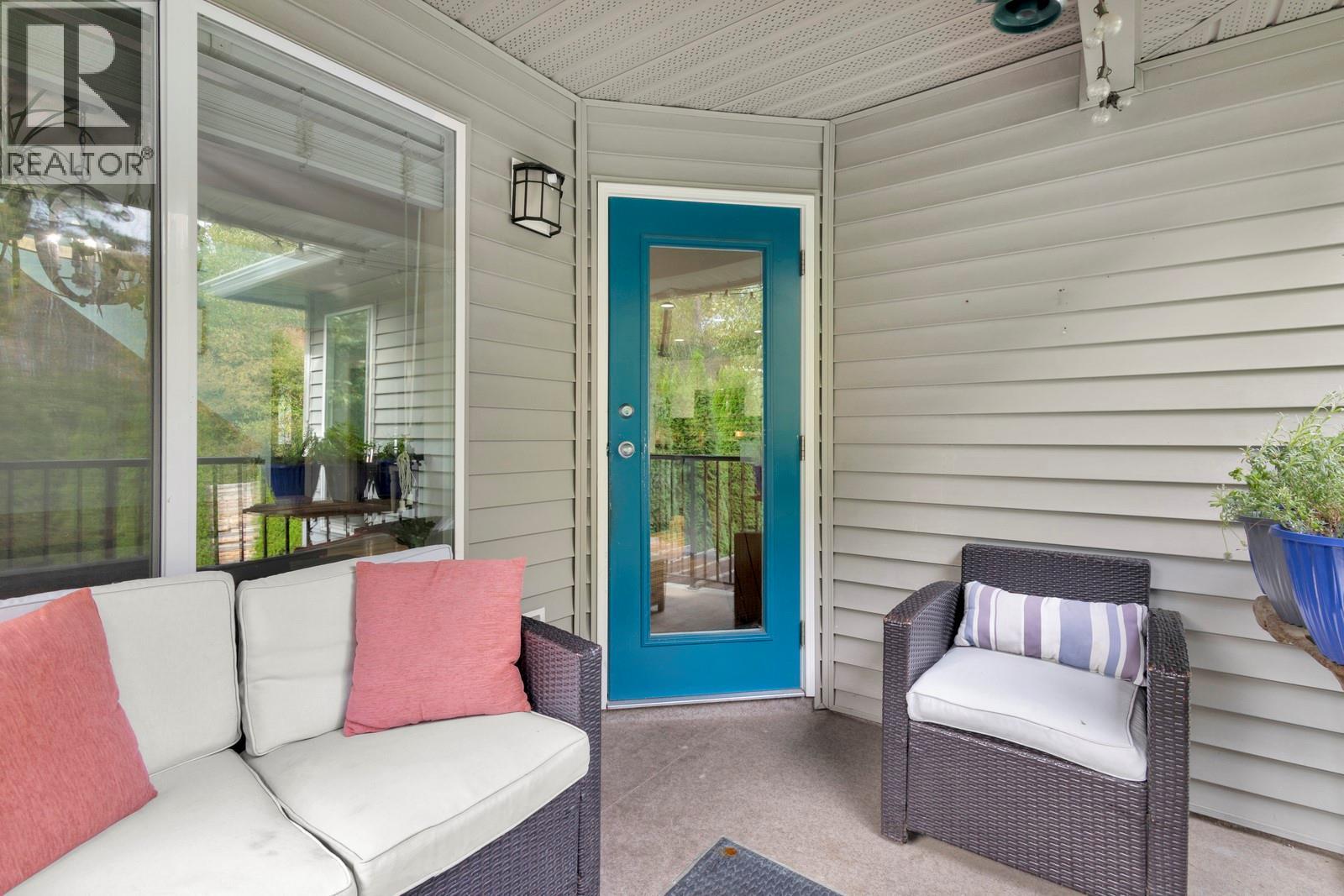  3477 Creekview Crescent, West Kelowna