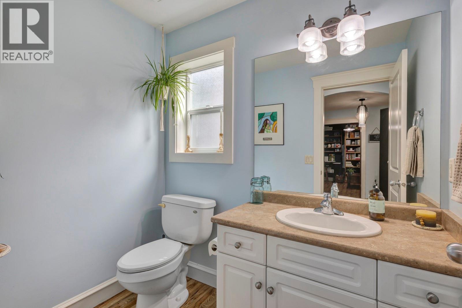  3477 Creekview Crescent, West Kelowna