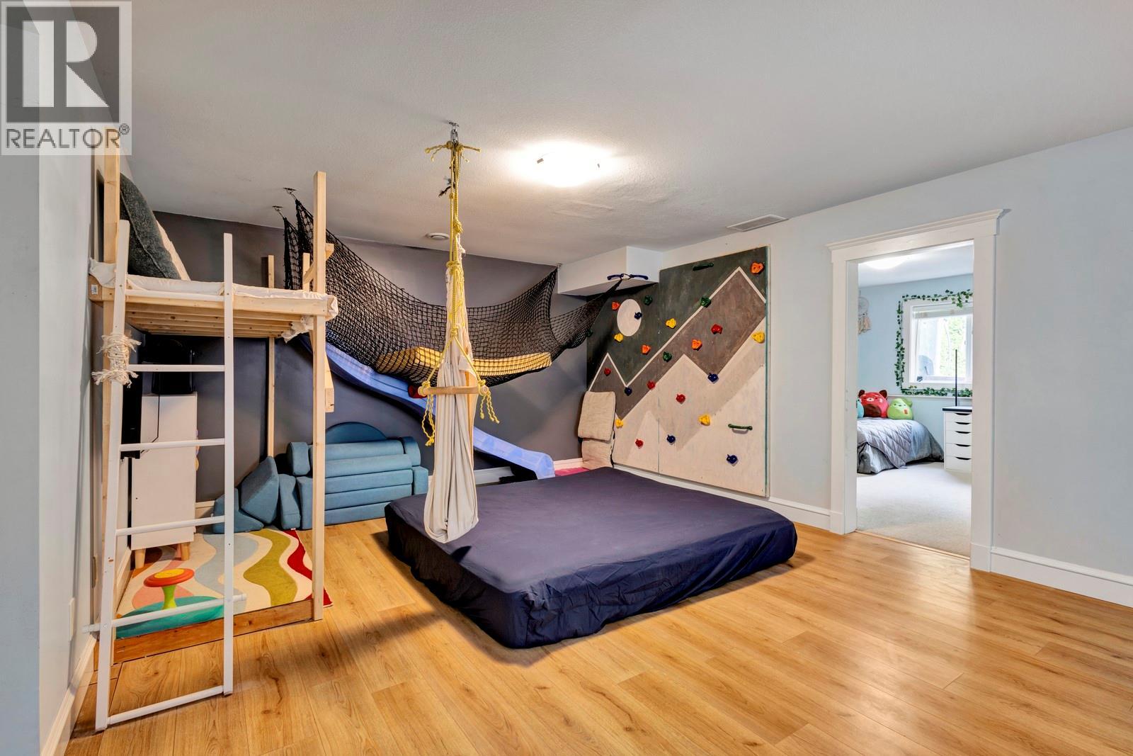  3477 Creekview Crescent, West Kelowna