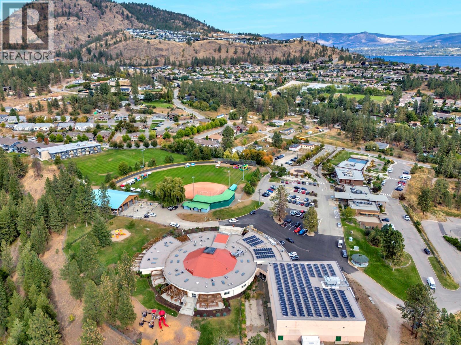  3477 Creekview Crescent, West Kelowna