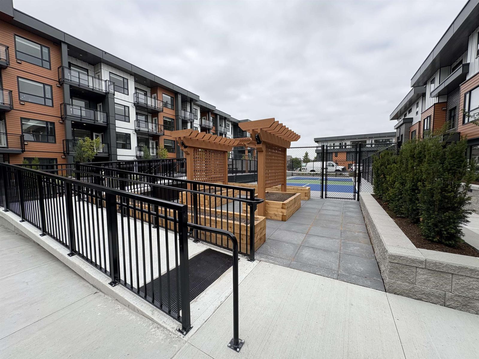 3 20932 83 AVENUE, Langley