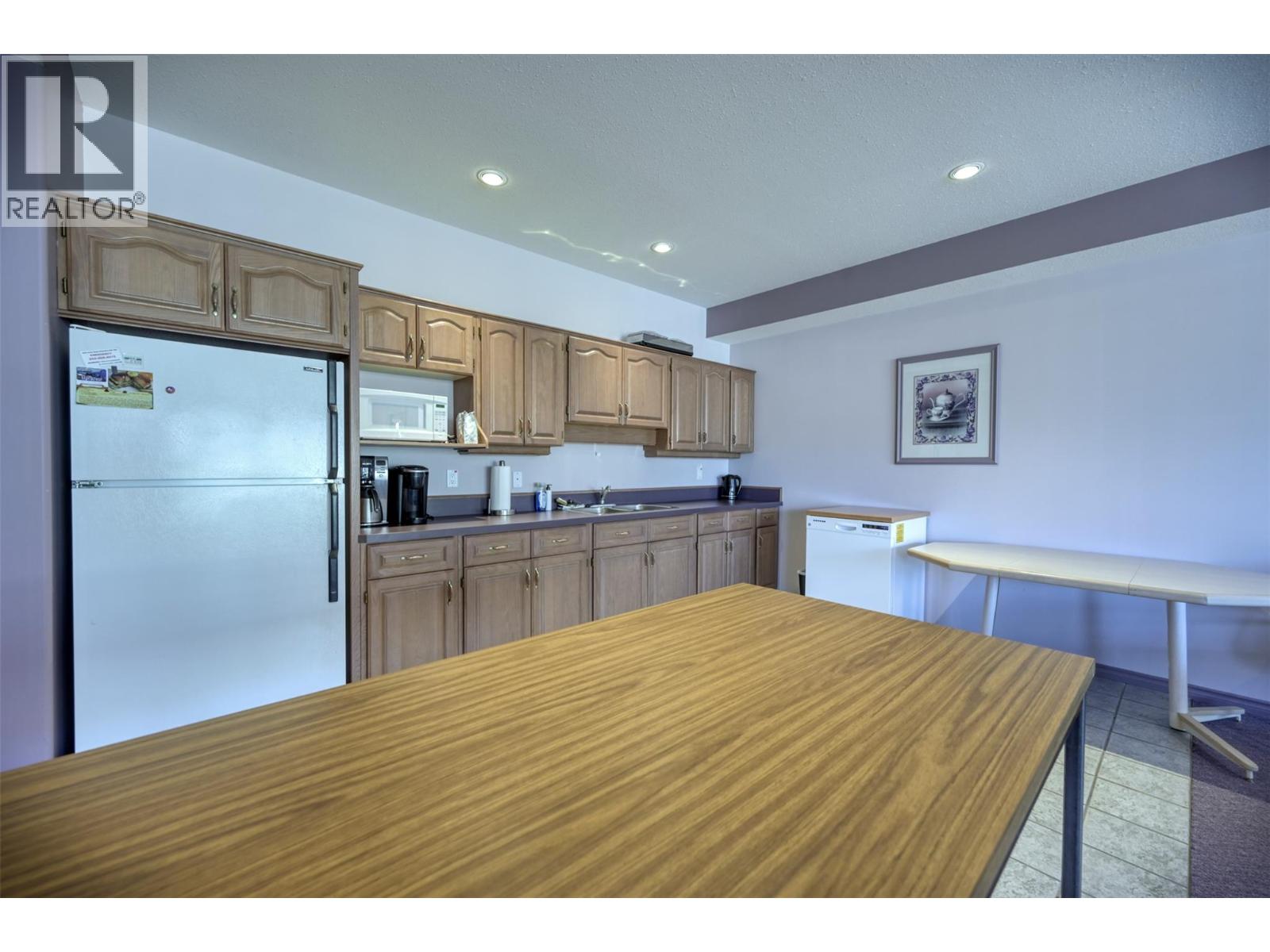 7805 Spartan Drive Unit# 202, Osoyoos