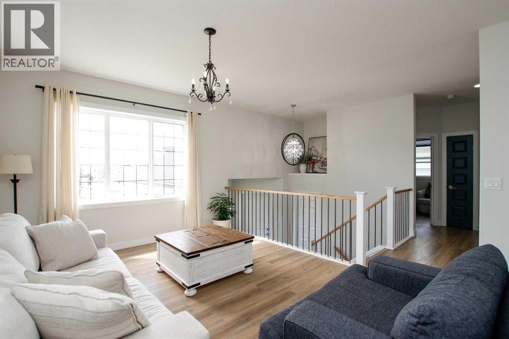 7 Thayer Close, Red Deer