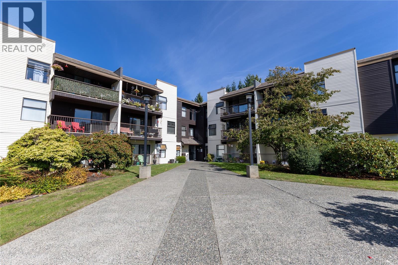 208 585 Dogwood St, Campbell River