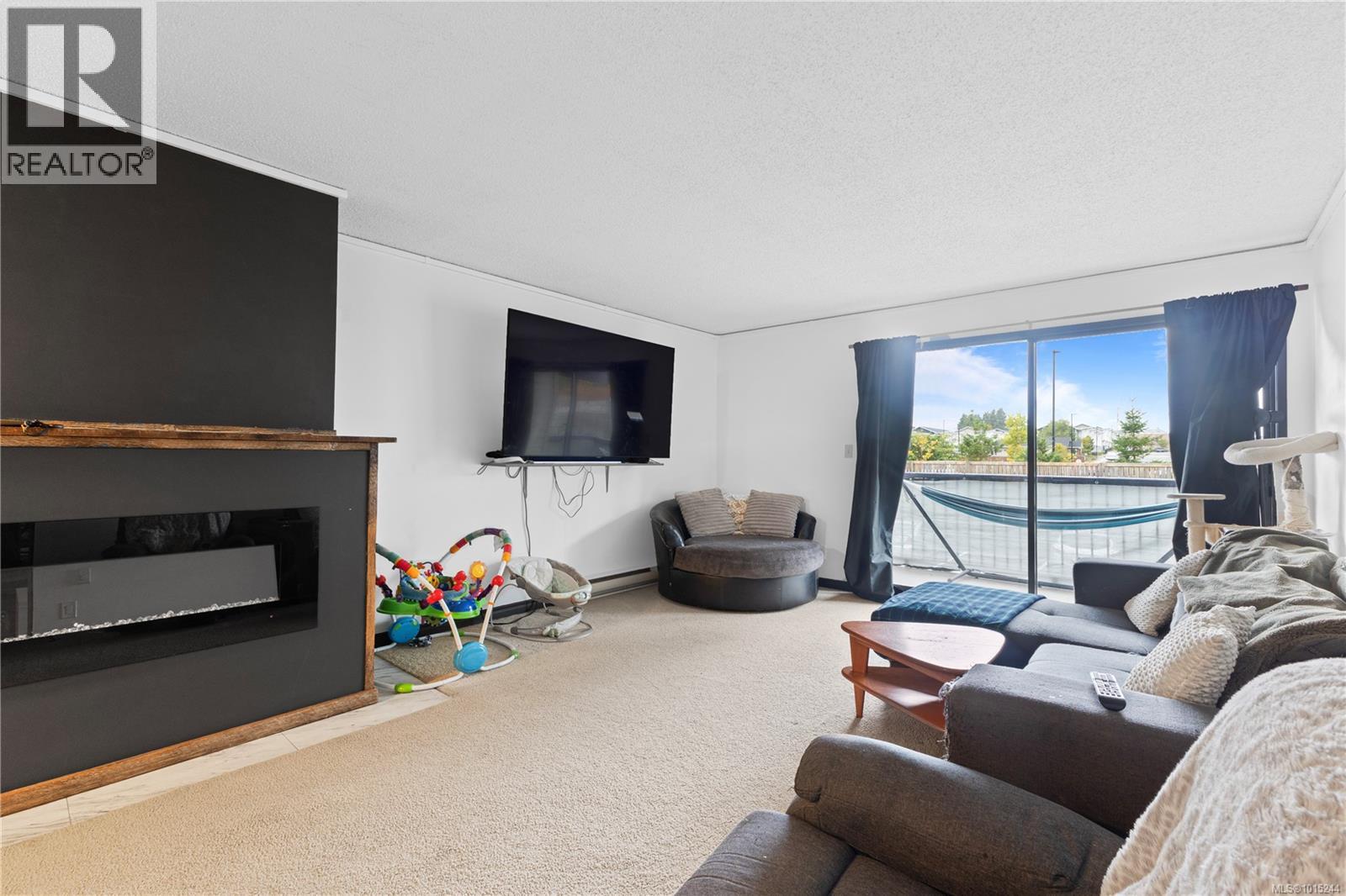208 585 Dogwood St, Campbell River