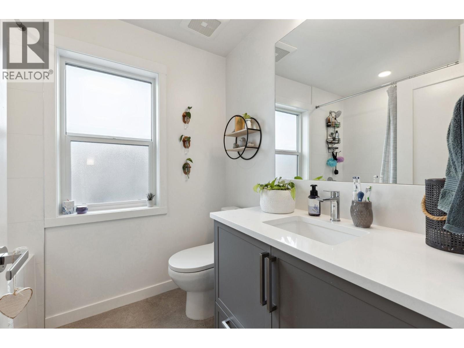 #18-6427 HAMMERMILL Avenue, Delta