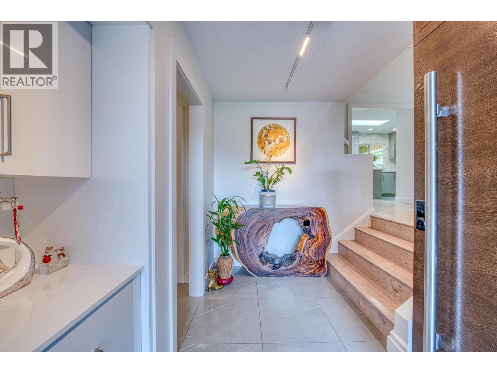 7700 DAMPIER DRIVE, Richmond