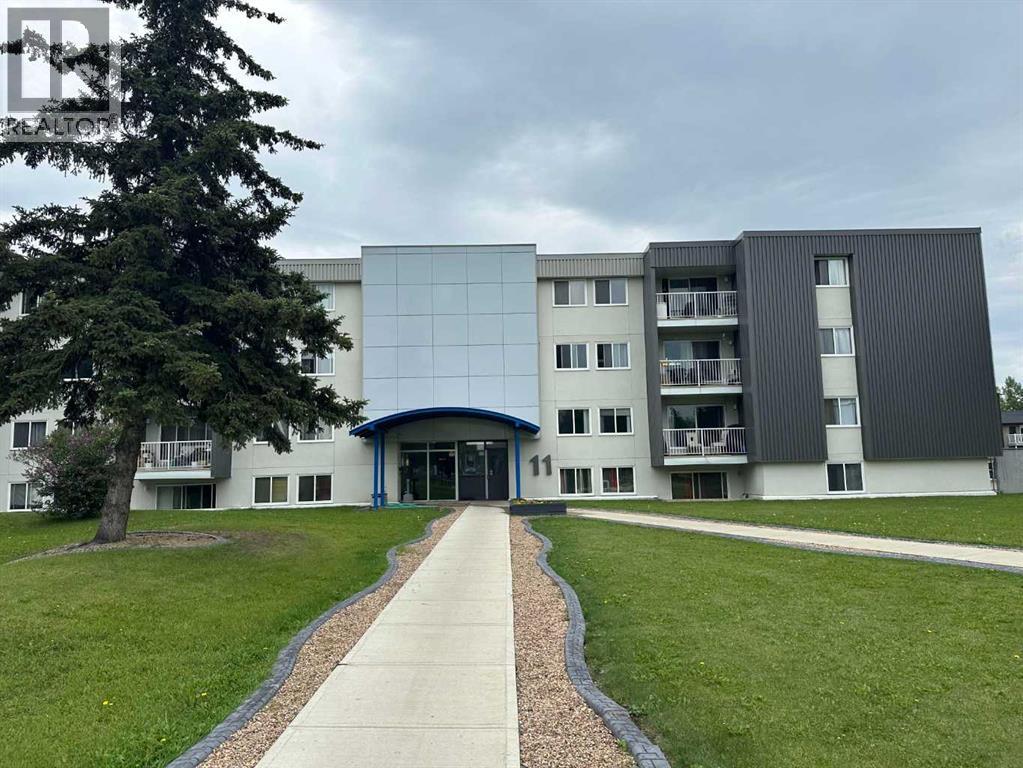 11 Clearwater Crescent, Fort McMurray