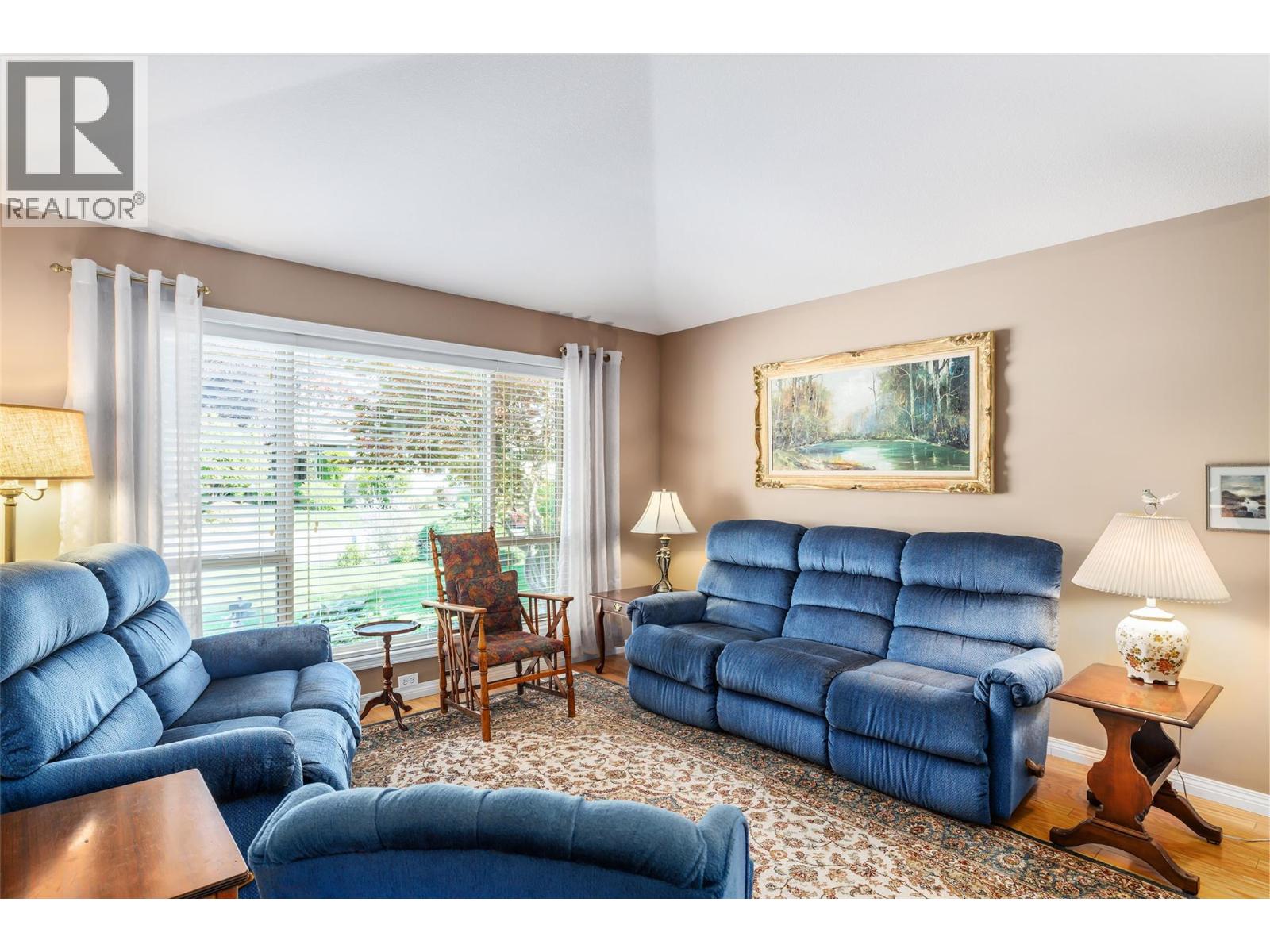 323 550 Yates Road, Kelowna
