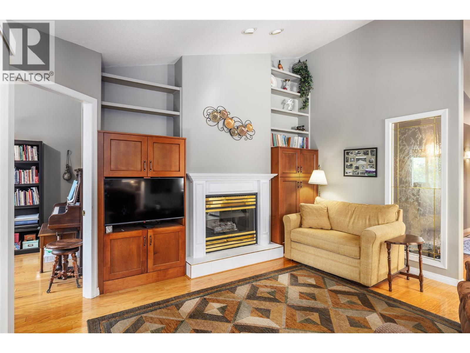 323 550 Yates Road, Kelowna