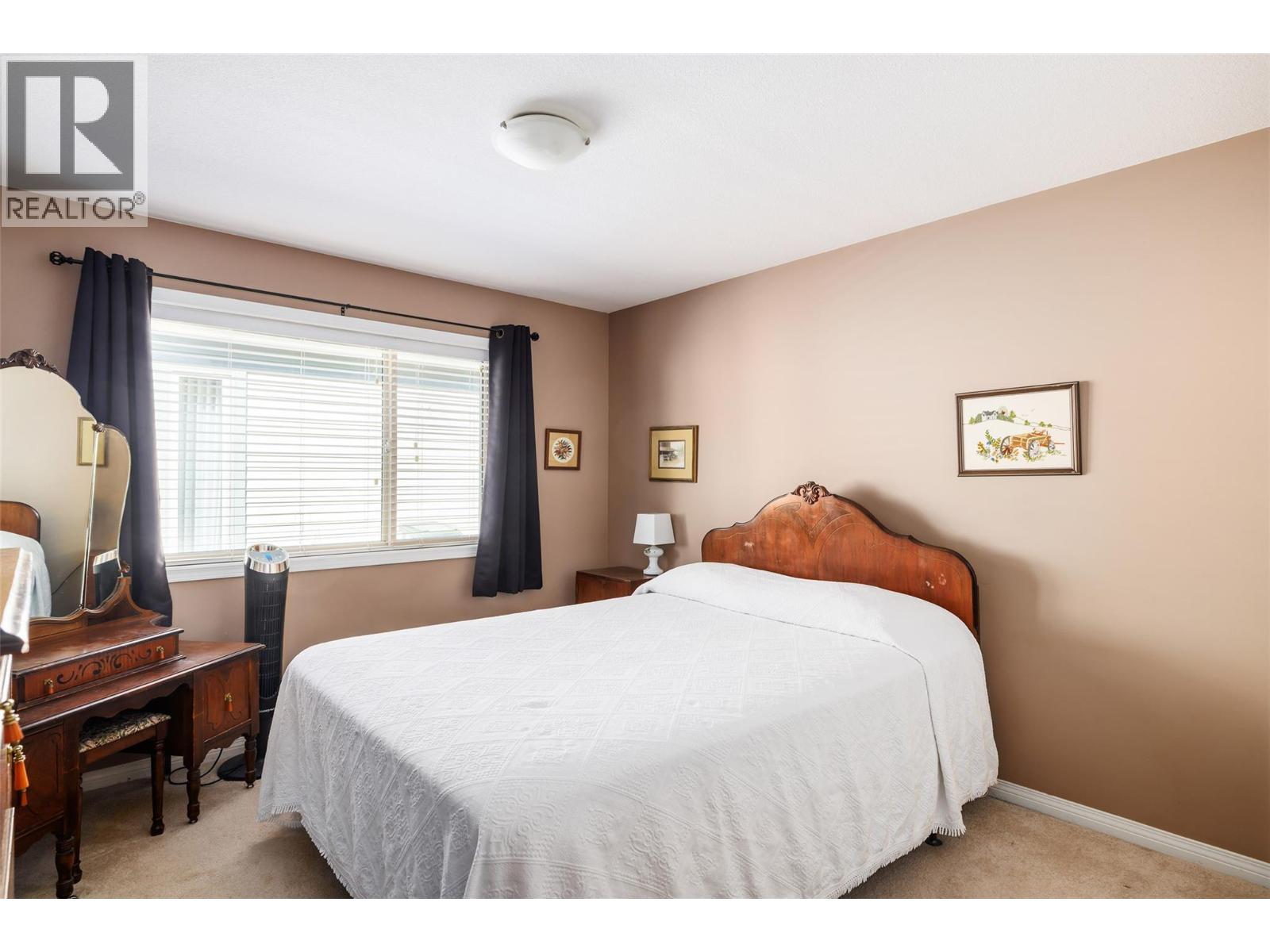 323 550 Yates Road, Kelowna