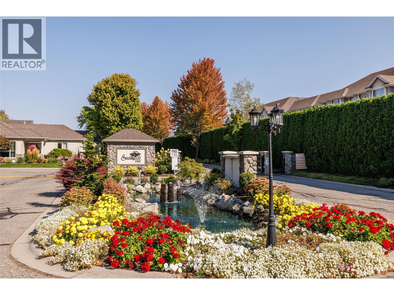323 550 Yates Road, Kelowna