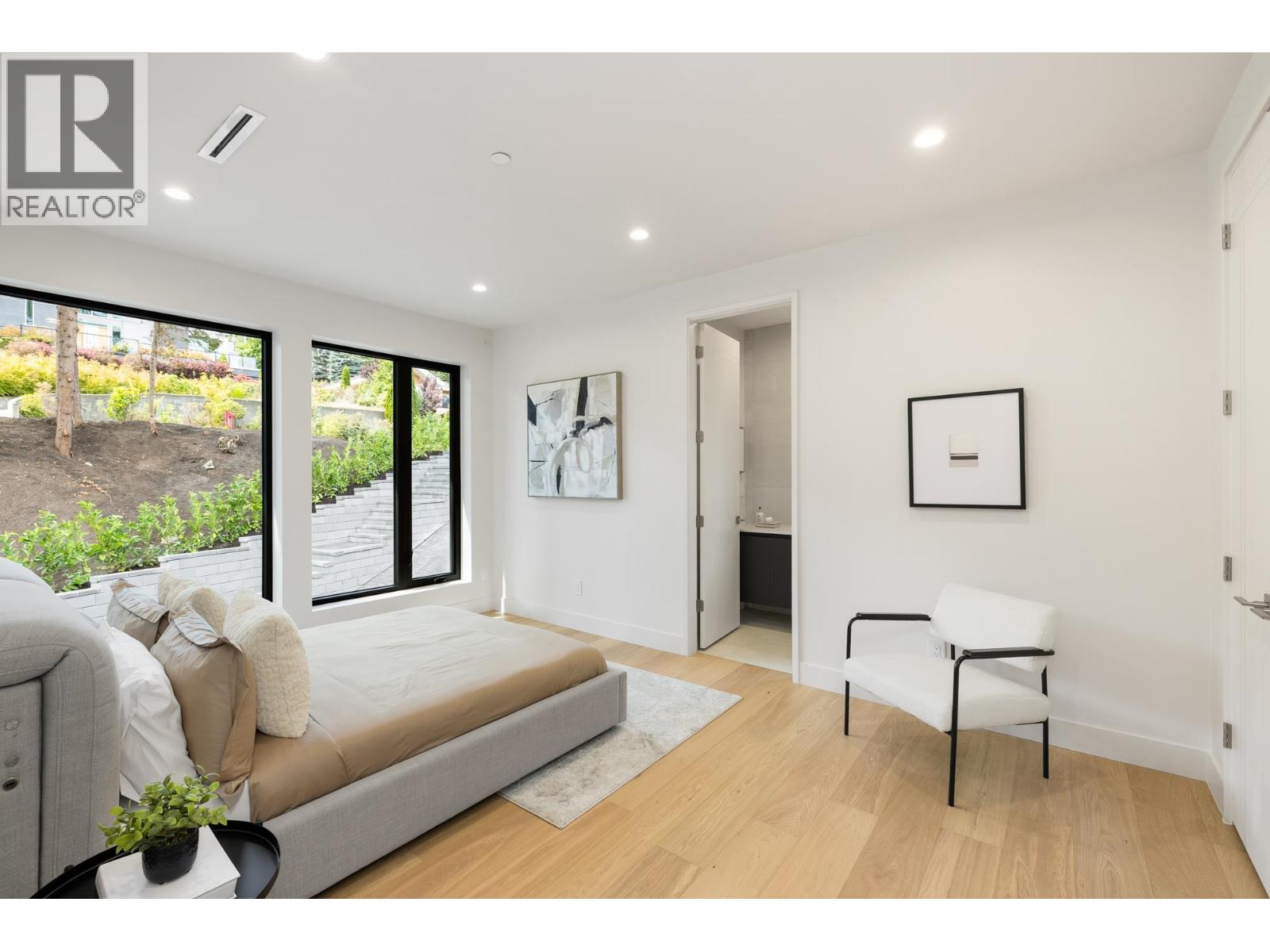 620 KENWOOD ROAD, West Vancouver