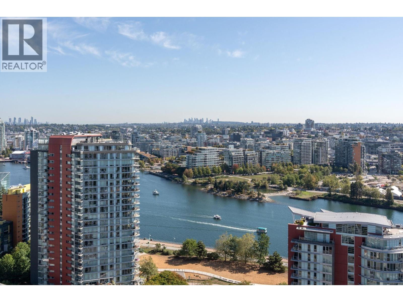 2618 89 NELSON STREET, Vancouver