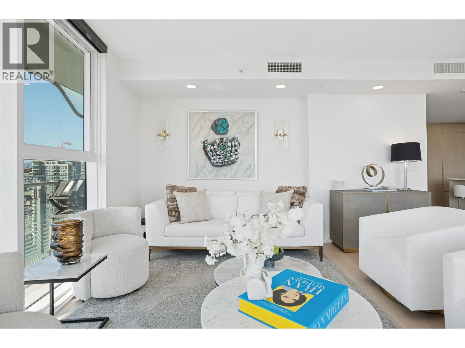 2618 89 NELSON STREET, Vancouver