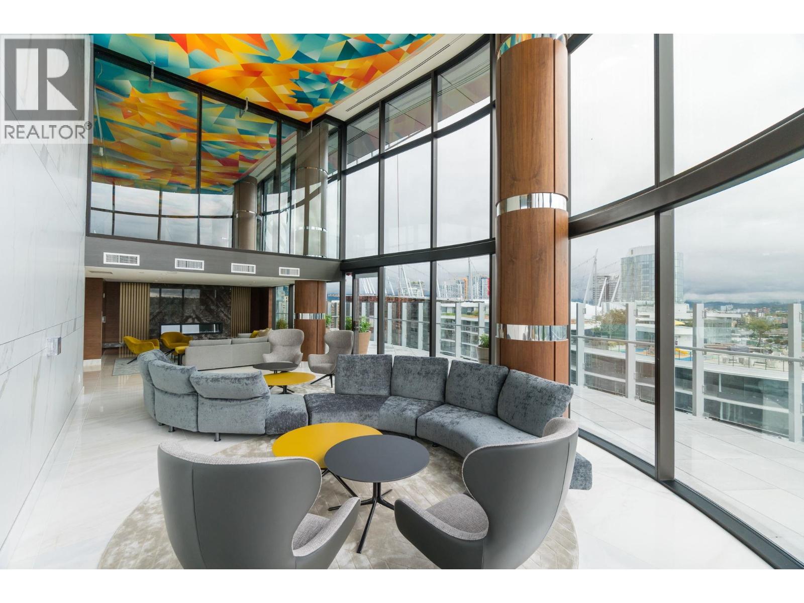 2618 89 NELSON STREET, Vancouver