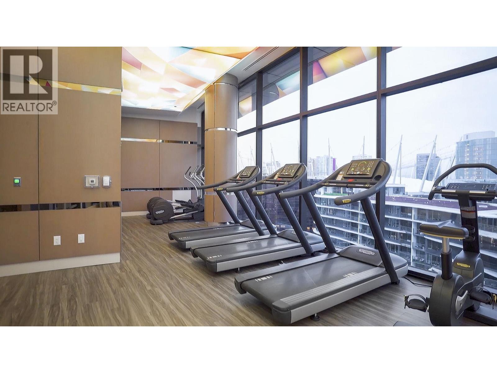 2618 89 NELSON STREET, Vancouver