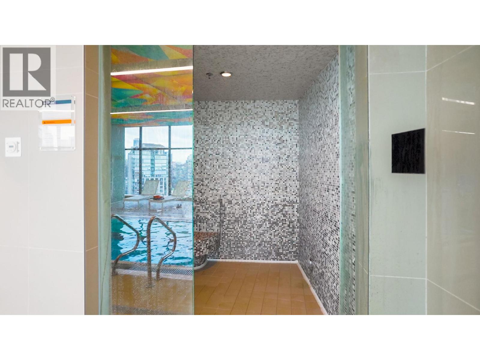 2618 89 NELSON STREET, Vancouver