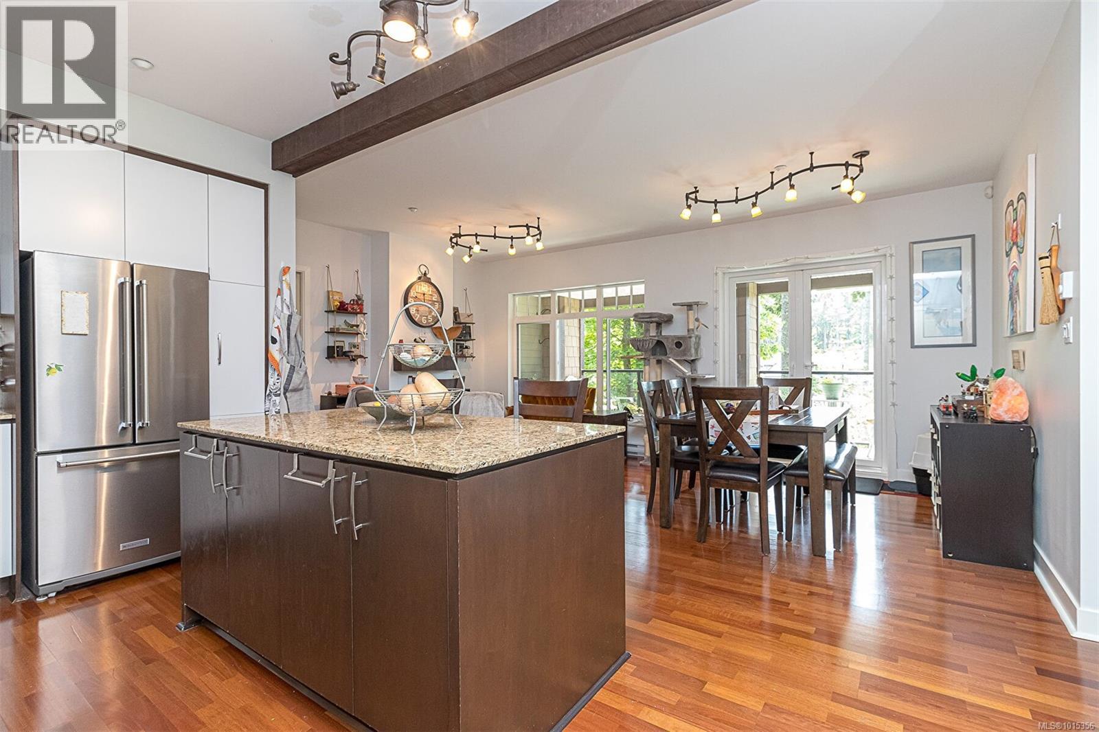 210/212 1395 Bear Mountain Pkwy, Langford