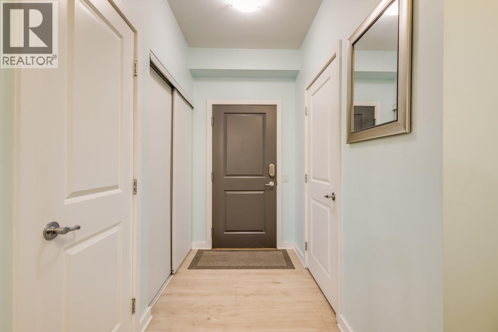 202 151 Taylor Road, Kelowna