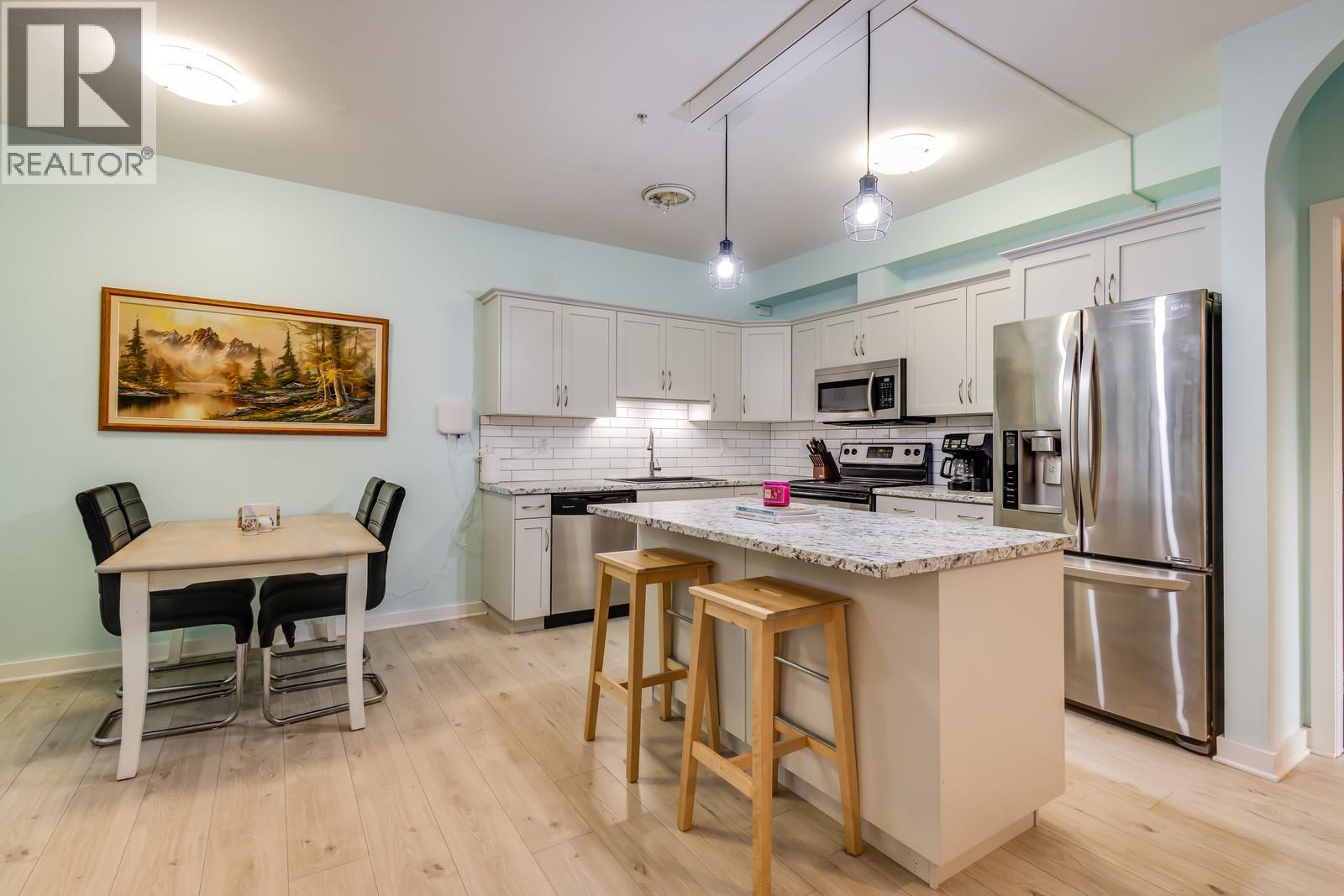 202 151 Taylor Road, Kelowna