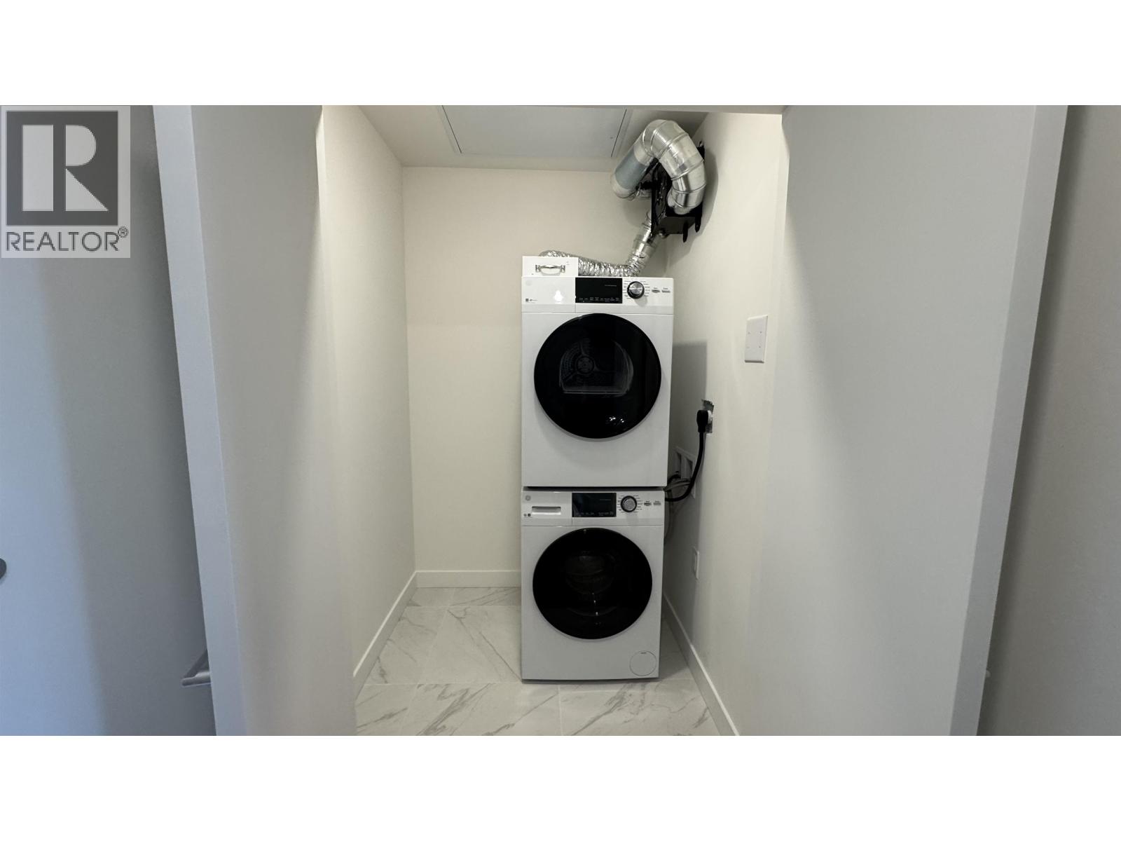 315 150 JAMES ROAD, Port Moody
