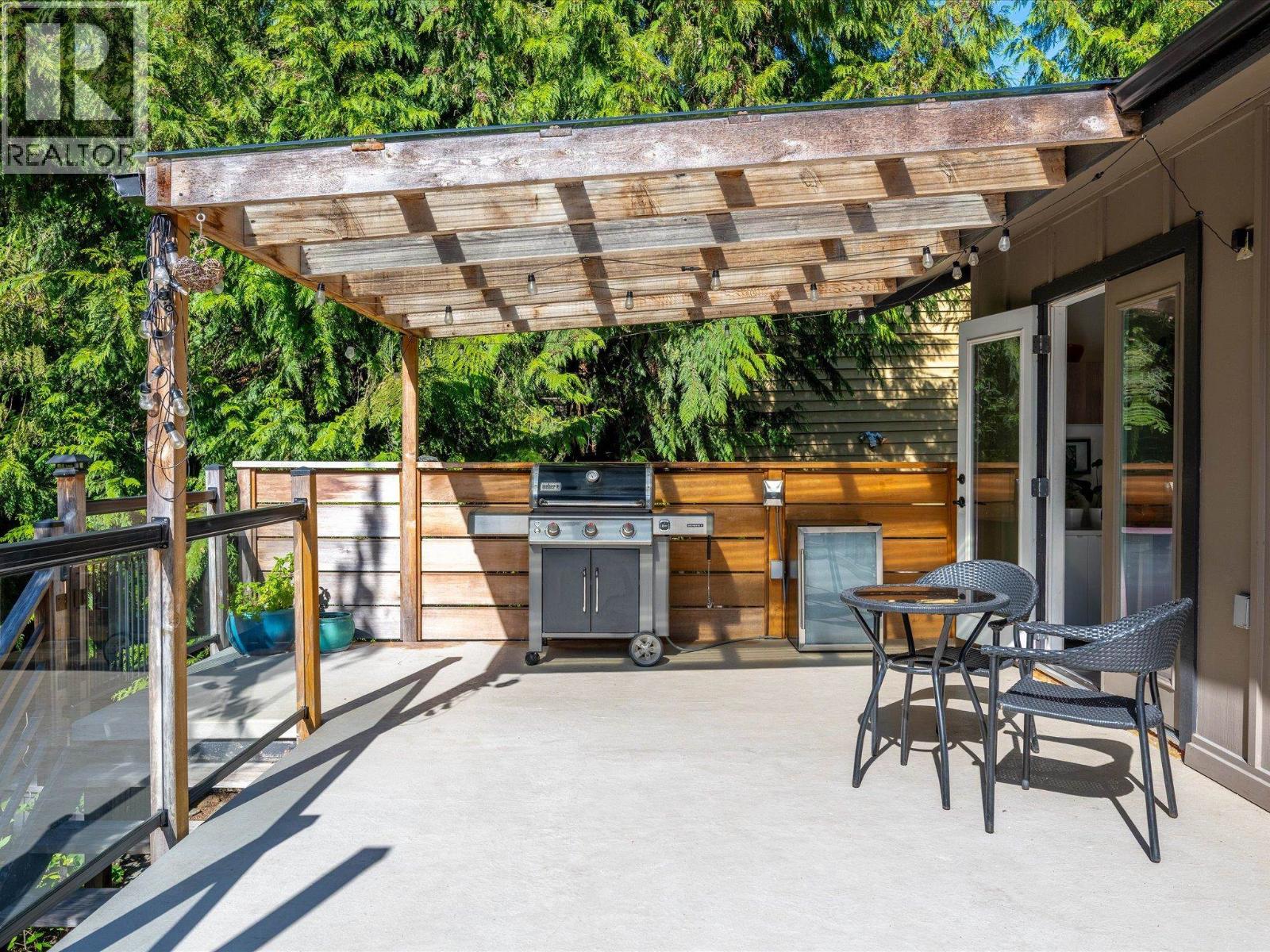 40613 PERTH DRIVE, Squamish