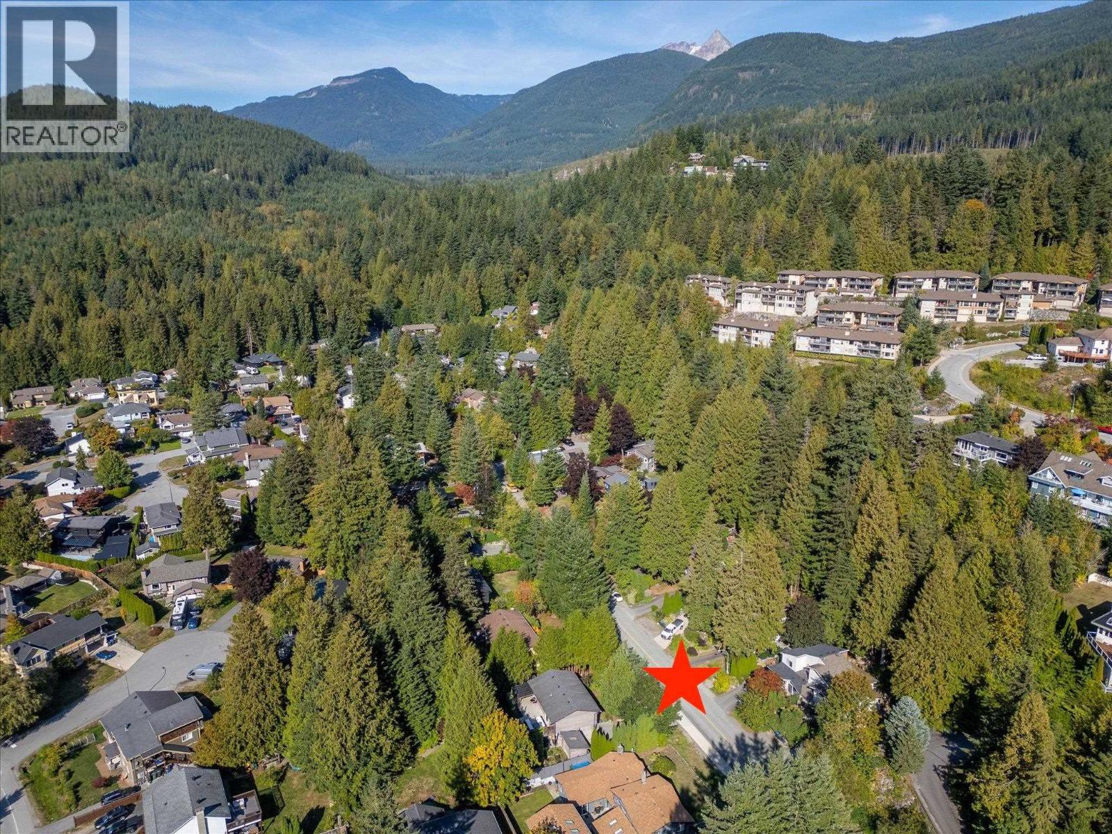 40613 PERTH DRIVE, Squamish