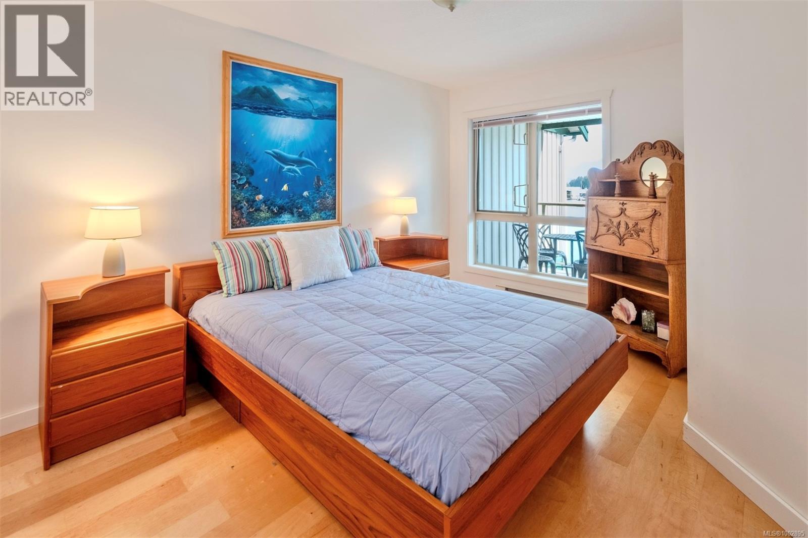 6 624 Campbell St, Tofino