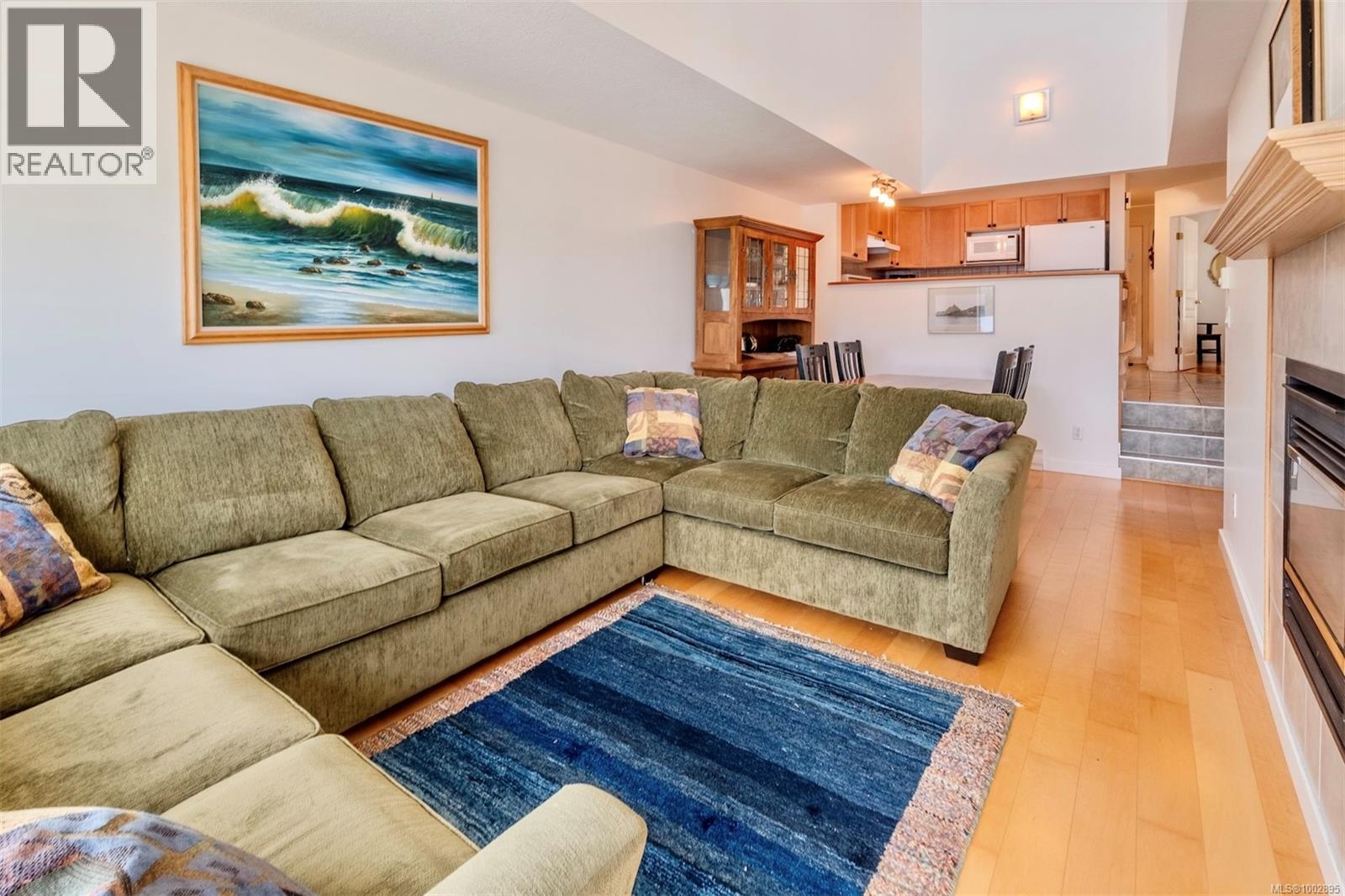 6 624 Campbell St, Tofino