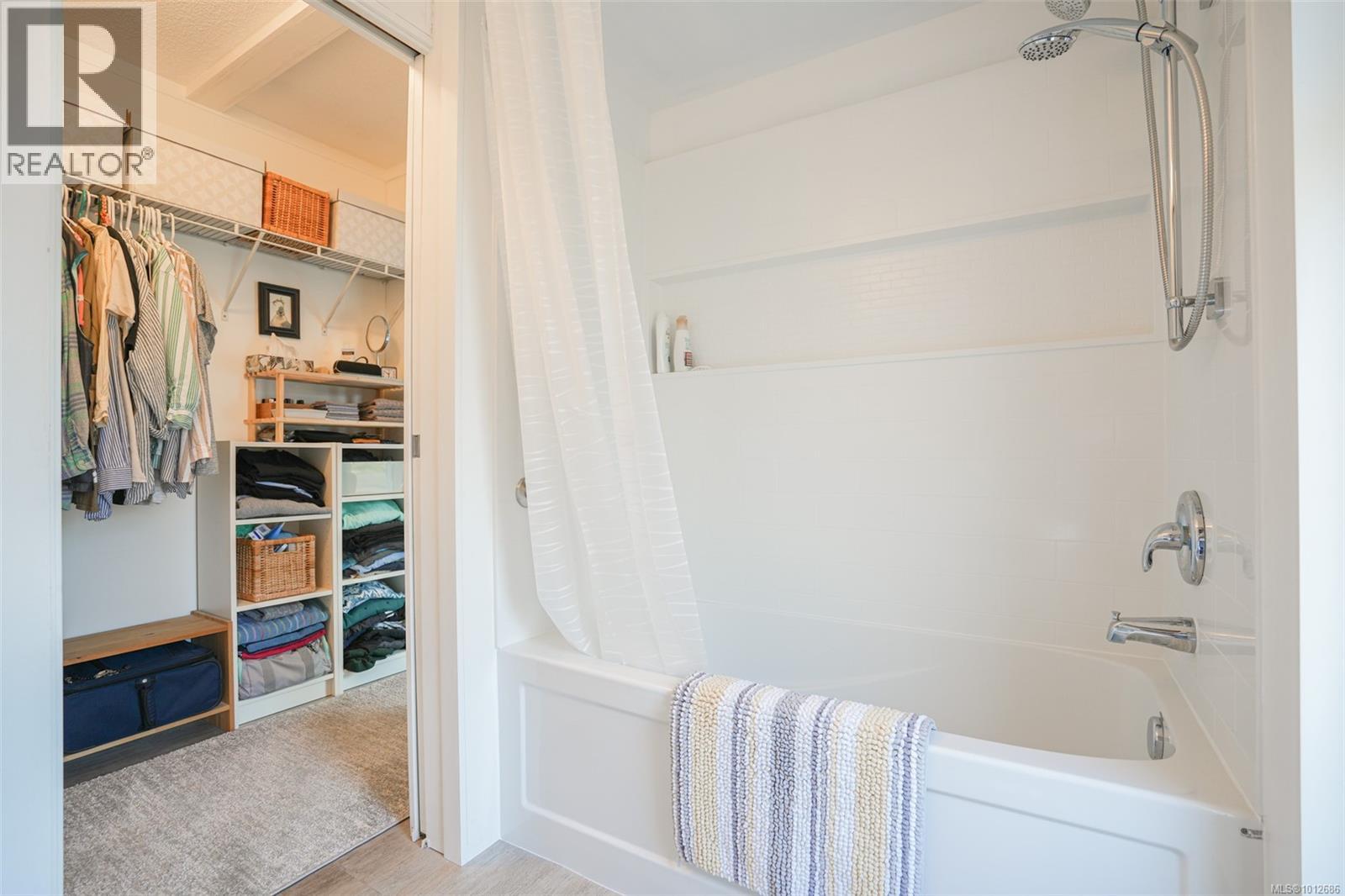 151 Cooper Pl, Parksville