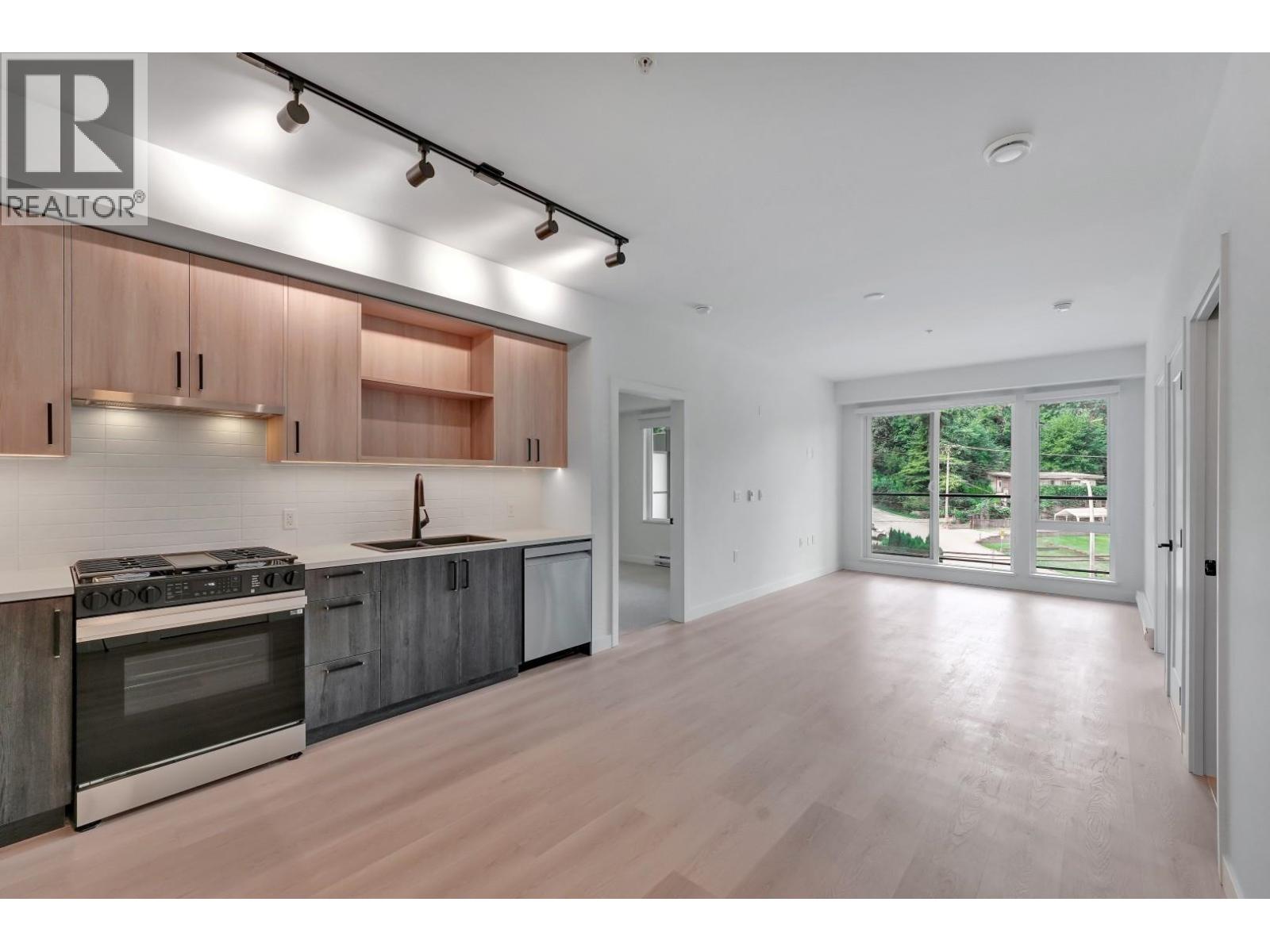 304 1100 CLARKE ROAD, Port Moody