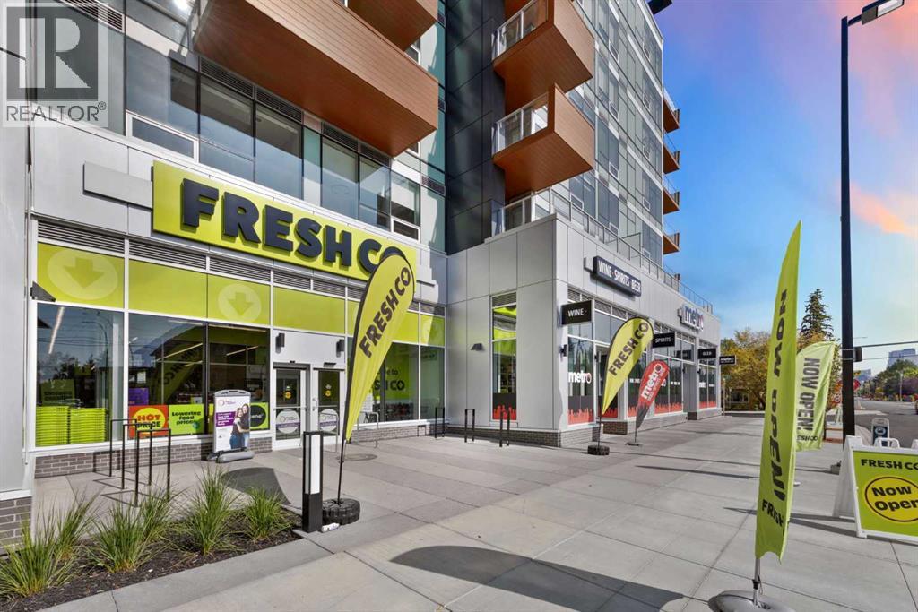 Single Family House for Sale in   A Street SW West Hillhurst Calgary 