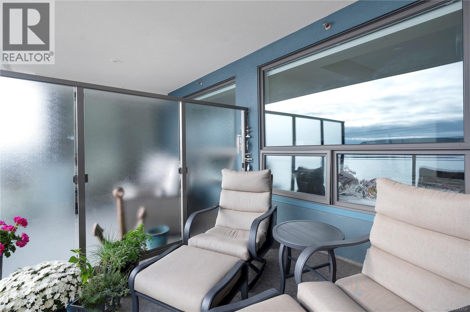 404 536 Island Hwy S, Campbell River