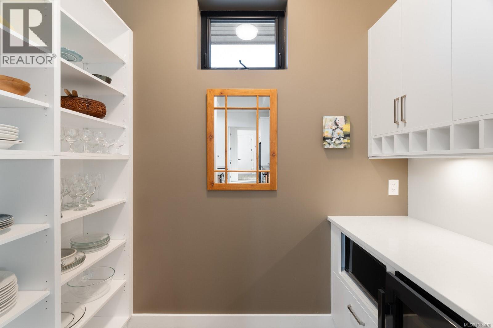 838 Birch Rd, North Saanich
