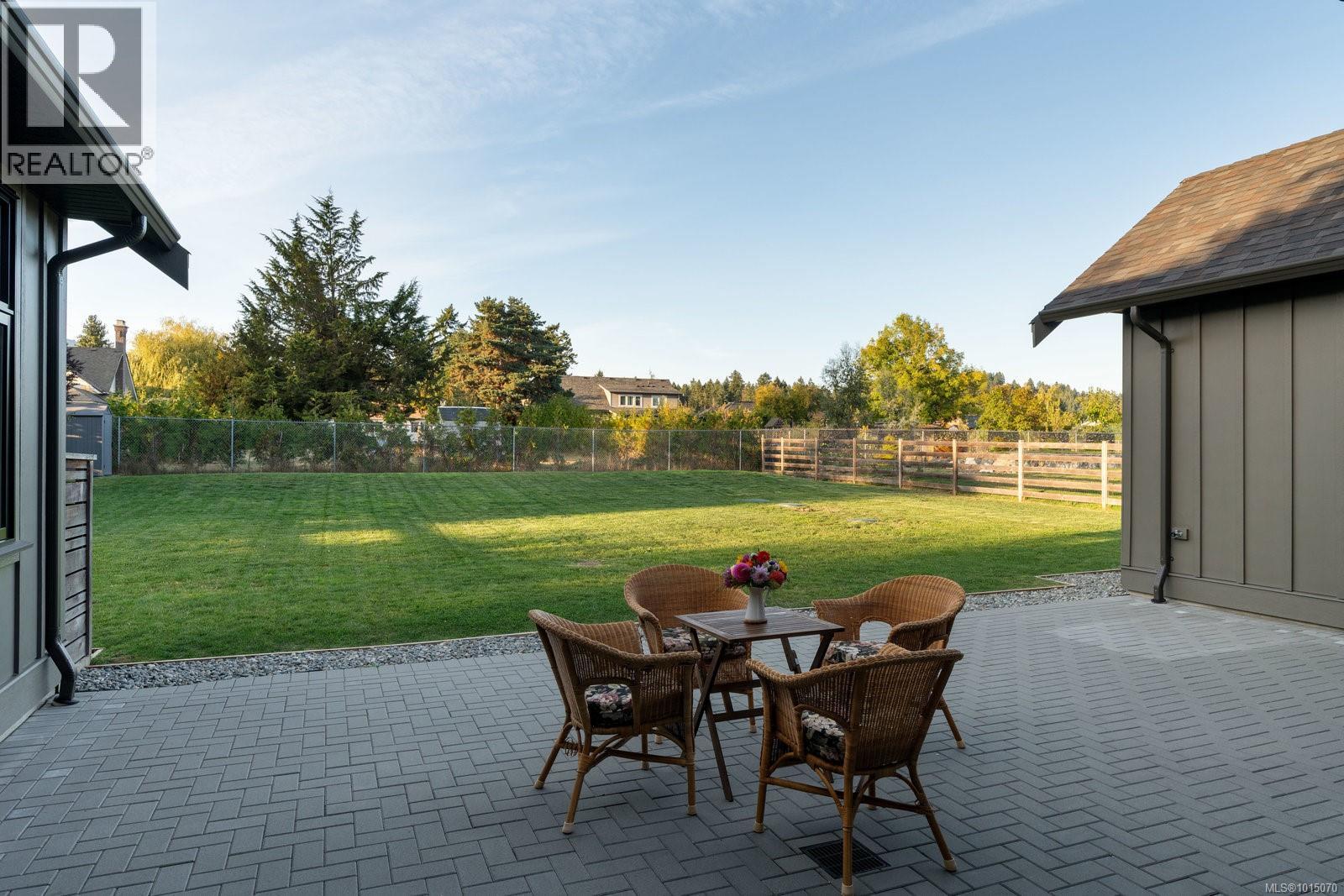 838 Birch Rd, North Saanich
