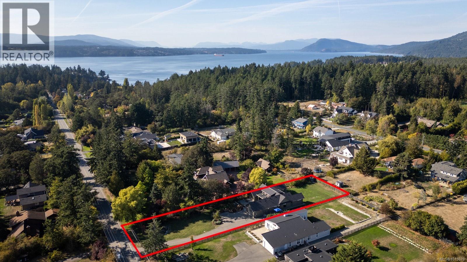 838 Birch Rd, North Saanich