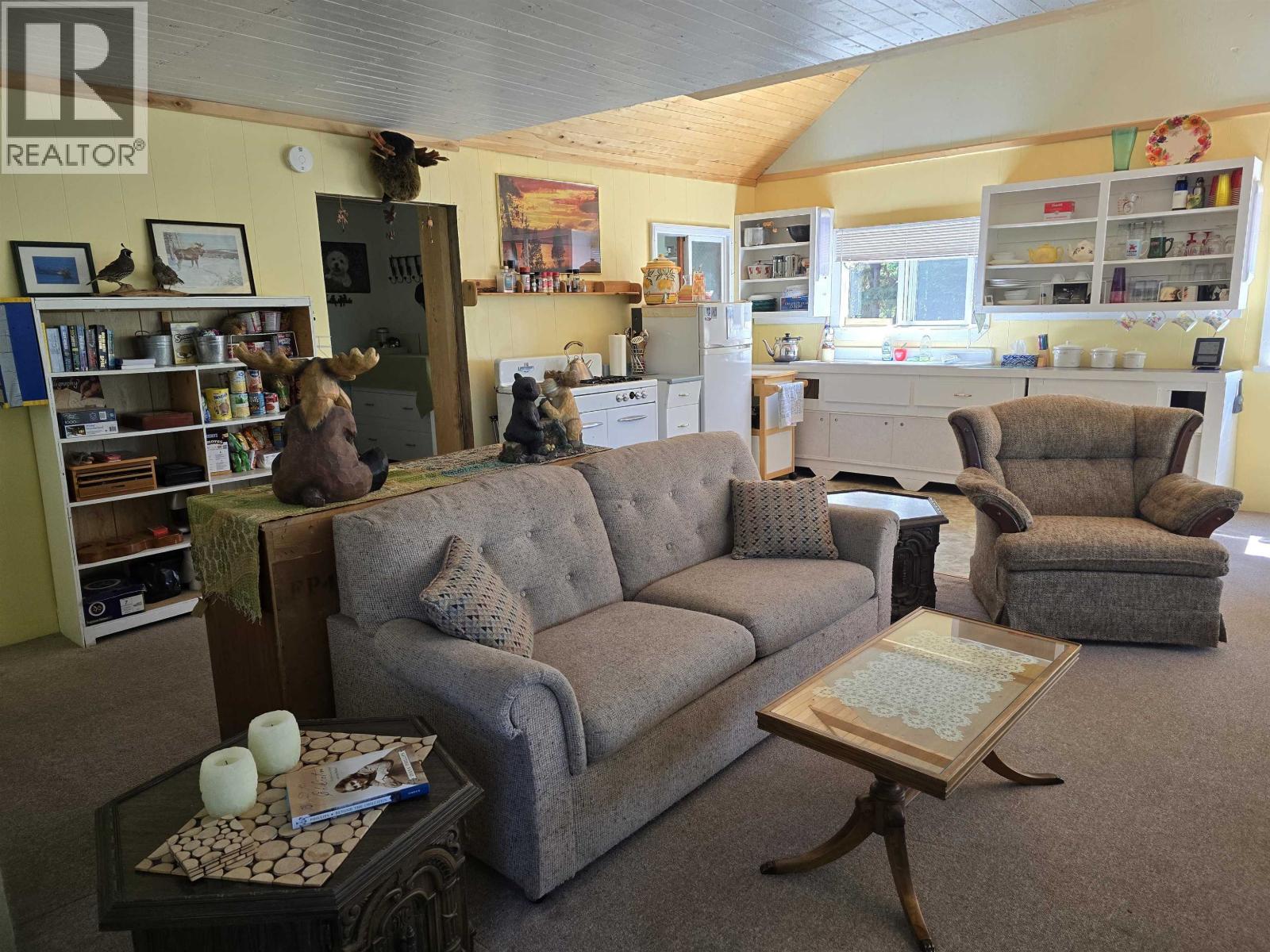 29200 DAHL LAKE ROAD, Prince George