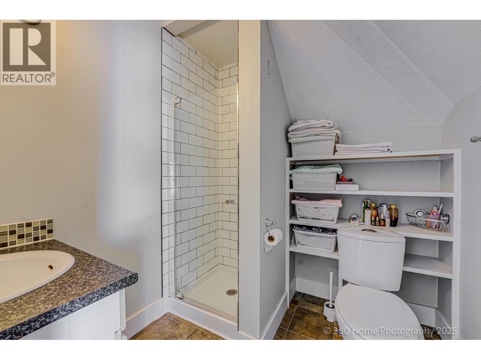 #6-5671 LADNER TRUNK Road, Delta