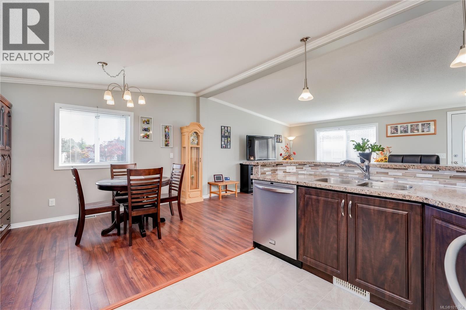 40 7109 West Coast Road, Sooke