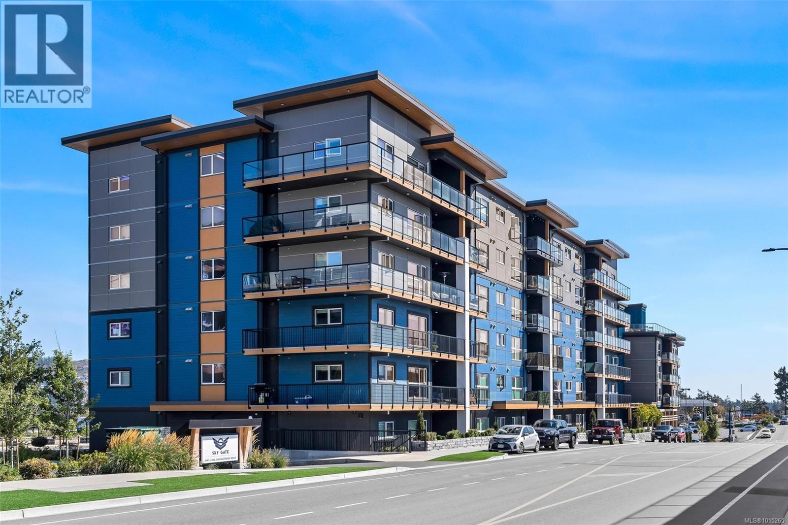 612 2465 Gateway Road, Langford